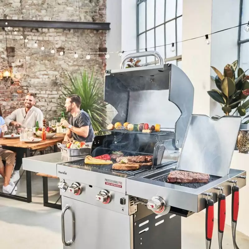 Gratar pe gaz din inox Char-Broil Professional Pro S2, grile din fonta, arzator cu gas lateral, TRU Infrared™