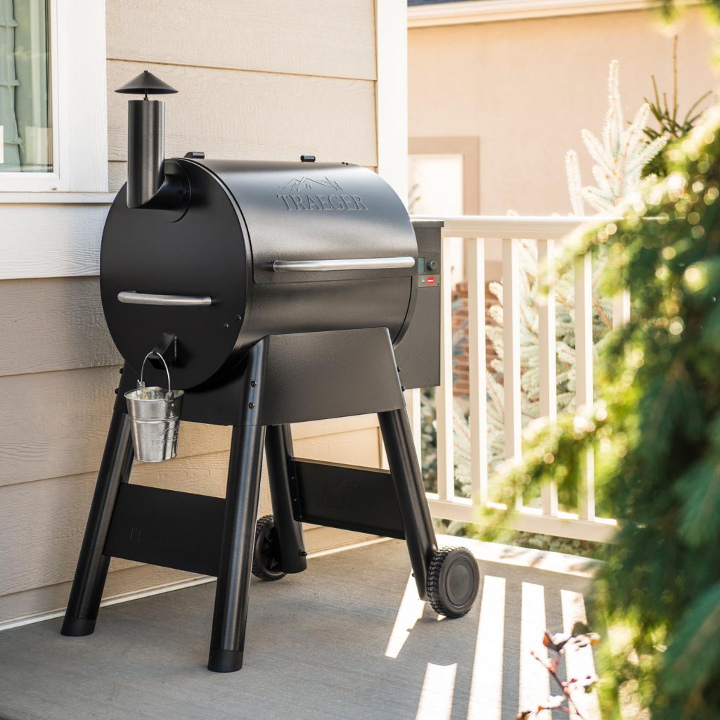 Traeger-D2-575-11.jpg