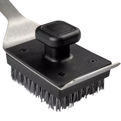 traeger-bbq-cleaning-brush-studio-close-back.png