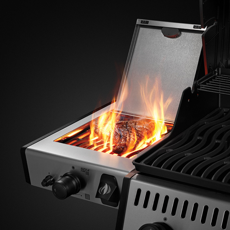 Gas grill Legend 425 SIZZLE ZONE, Napoleon